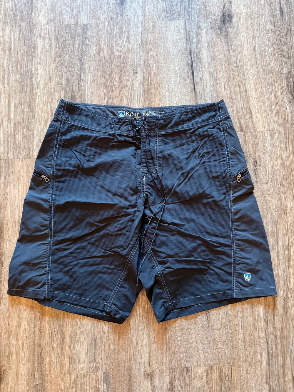 Men’s Kuhl Swim Trunks Size 36